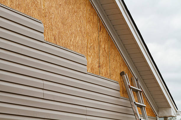 24/7 Emergency Siding Repair experts in Line Lexington, PA